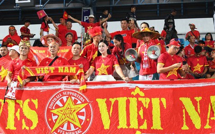 Vé "chợ đen" trận chung kết SEA Games Việt Nam vs Thái Lan tăng chóng mặt, cẩn thận kẻo bị lừa