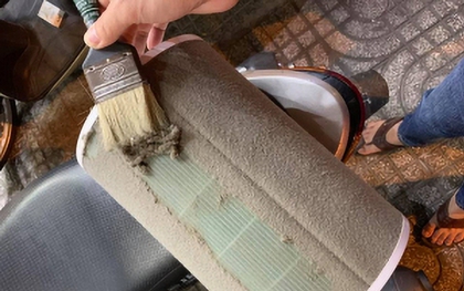 Cận cảnh bộ lọc không khí của một gia đình ở Long Biên: Không ngờ lại đến mức này!