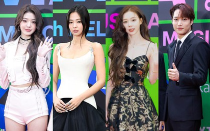 Thảm đỏ MMA 2025: Jennie hóa “nữ hoàng” đụng mặt tình cũ GD - Kai, Winter (aespa) lộ diện sau ồn ào hẹn hò Jungkook