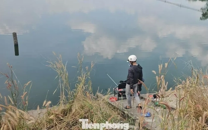 Đi câu cá, câu trúng thi thể người dưới hồ nước ở TPHCM