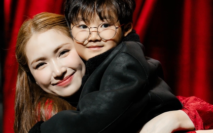 Bé Bo không tin mẹ Hoà Minzy có người hâm mộ