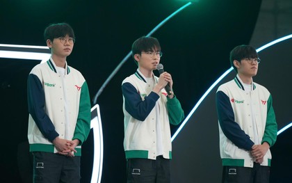 Faker chào “Tê Con” bằng tiếng Việt, fan “sĩ hết đời”