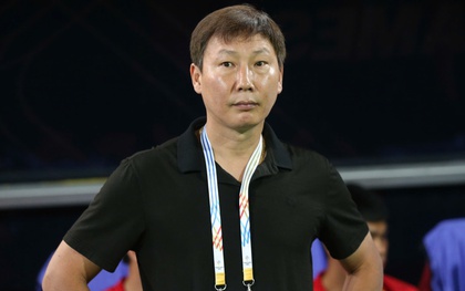 Phỏng vấn HLV Kim Sang-sik: Chuyện người vợ ở Hàn Quốc, "bí mật" giúp U22 Việt Nam ngược dòng ngoạn mục Thái Lan