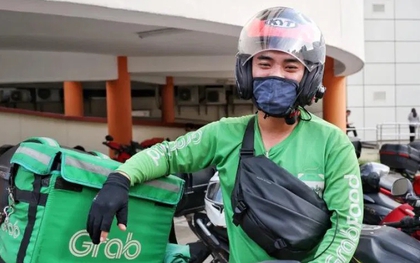 Shipper giao đồ ăn kiếm 117 triệu trong 2 tháng, bức ảnh đính kèm hé lộ bí mật đáng sợ