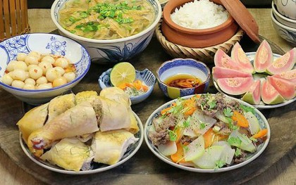 Đầu tháng âm nên ăn gì để cả tháng làm đâu trôi đó? Không phải mê tín mà là cách người xưa giữ nhịp sống ổn định