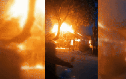 CLIP: Cục sạc dự phòng điện thoại gây cháy đỏ rực xưởng gỗ, thiệt hại lớn