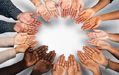 Tại sao con người lại có năm ngón tay và năm ngón chân?