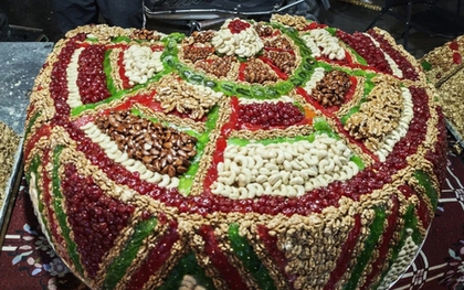 Sự thật về loại bánh "sát thủ ví tiền" nhìn đẹp như tranh, cắt một miếng "bay" ngay tiền triệu, khách du lịch ngậm đắng nuốt cay