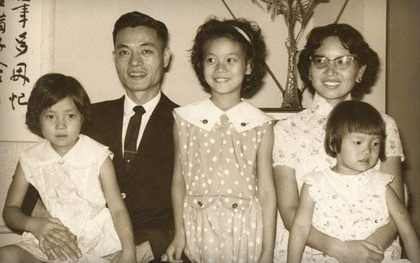 Nhân quả có thật: 40 năm trước bị cười vì đẻ toàn con gái, 40 năm sau các con làm hẳn Bộ trưởng, Giám đốc, danh giá vô cùng!