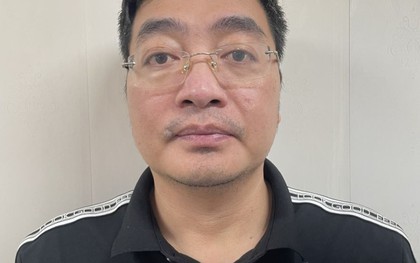 Khởi tố nhân viên nhân hàng Nguyễn Mạnh Thắng