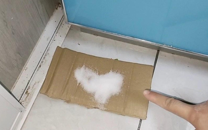 Mẹ tôi dạy: Chỉ cần 1 nắm muối ở góc bếp - không làm là mùi ám, dầu mỡ bám kín và bếp nhanh xuống cấp