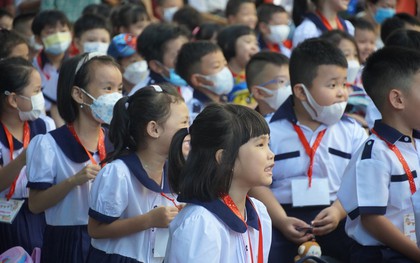 Hiệu trưởng ở TP.HCM có thể cho học sinh nghỉ Tết Bính Ngọ tối đa 14 ngày