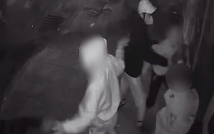 Công an tạm giữ 14 thanh thiếu niên vô cớ đánh người ở Xóm Chiếu, TPHCM