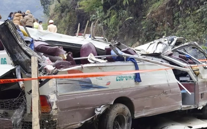 Thông tin mới nhất về sức khoẻ 9 nạn nhân vụ lật xe ở Lào Cai