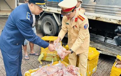 Cao điểm chống hàng giả, hàng kém chất lượng cuối năm: QLTT cả nước đồng loạt ra quân, thu giữ hơn 2,2 tấn lá thuốc, gần 5 tấn thịt bẩn, hàng nghìn sản phẩm vi phạm