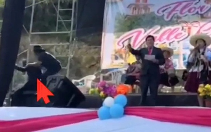 Người dẫn chương trình tử vong khi bị điện giật trên sân khấu