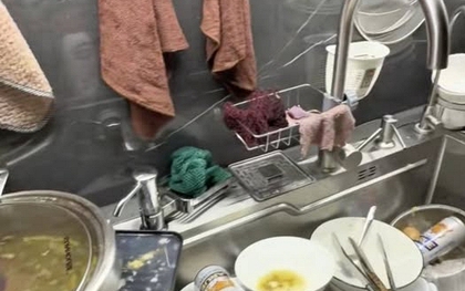 Chiếc bồn rửa bát đủ "gây bão" MXH: Nếu cái nhà này không có phụ nữ thì sẽ biến thành cái gì?