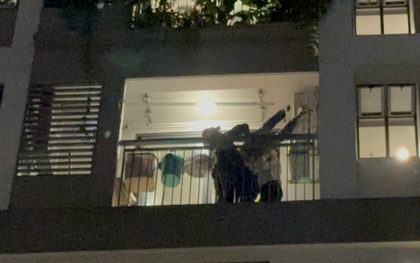 CLIP: Nam thanh niên định nhảy lầu ở chung cư Q7 Boulevard