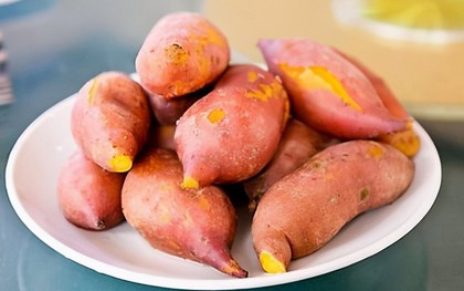 Lý do ăn khoai lang vào bữa sáng hại nhiều hơn lợi