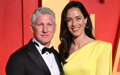 Ngôi sao tennis xinh đẹp tuyệt trần nộp đơn ly hôn huyền thoại MU vì bị "cắm sừng"