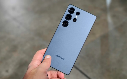 Cây bút công nghệ: "Thử dùng mẫu điện thoại bị chê nhàm chán của Samsung, tôi chợt nhận ra mình đã sai lầm"