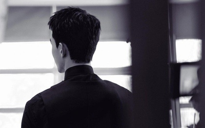 Nam diễn viên từng lao đao vì scandal qua đêm với đàn chị hơn 21 tuổi, riêng học vấn thì không thể bắt bẻ!