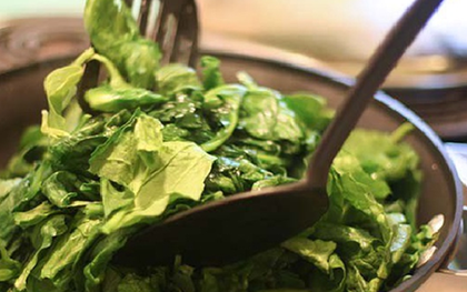 Loại rau được ca ngợi "rau tốt nhất thế giới", hóa ra là rau quen thuộc rẻ bèo bán đầy chợ Việt