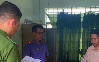 Bắt cán bộ chiếm đoạt 500 triệu đồng tiền cứu trợ lũ lụt