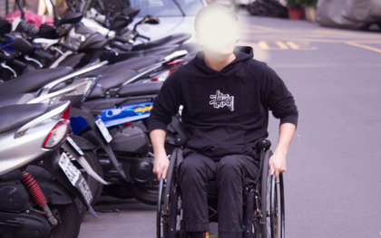 Đưa 185 tỷ đồng tiền đền bù bảo hiểm cho cha mẹ giữ hộ, người con tàn tật chết lặng khi phát hiện ra sự thật