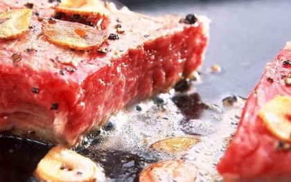 2 vợ chồng bị "đục khoét" đầu gối, viêm chảy mủ vì ăn thịt bò