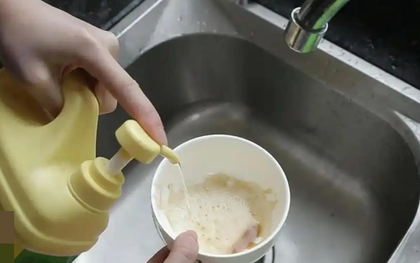 Tại sao không nên rửa bát ngay sau khi ăn xong?