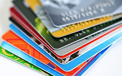 Ngân hàng sẽ chấm dứt việc sử dụng thẻ của khách hàng thuộc những trường hợp sau