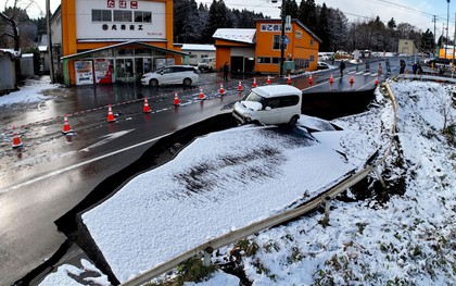Động đất 7,6 độ ở Nhật làm vỏ trái đất “trượt” 9 cm, chuyên gia cảnh báo thời điểm "tuyệt đối cảnh giác"