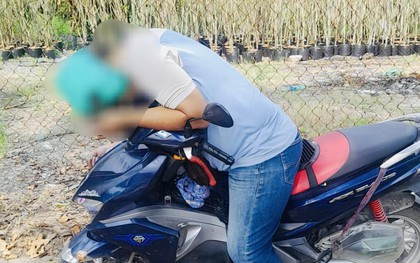 Người đàn ông 33 tuổi gục đầu chết trên xe máy ở TP.HCM