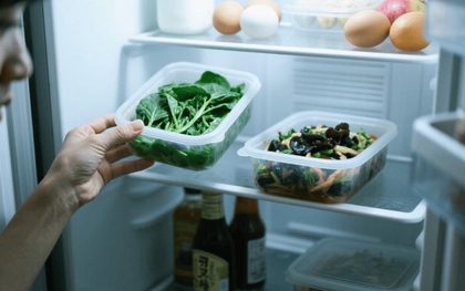 1 cặp vợ chồng cùng bị đột quỵ, bác sĩ nói tủ lạnh đựng 3 thực phẩm này quá lâu gây cục máu đông: "Vứt đi đừng tiếc"!