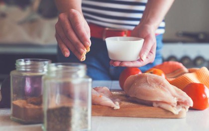 Kiểu ăn nhiều người thích nhưng lại 'bóp nghẹt' tim, thận, làm suy giảm sức mạnh quý ông