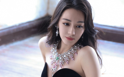 Chuyện gì đang xảy ra với Địch Lệ Nhiệt Ba?