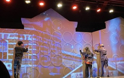 Sập sân khấu kịch