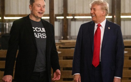 Tỉ phú Elon Musk có "thân phận đặc biệt", đang "tích lũy quá nhiều quyền lực"