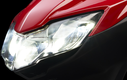 Vừa về nước xe Yamaha bản đời mới dáng khỏe, có chi tiết khách Việt cực thích, giá đồn đoán gây bất ngờ