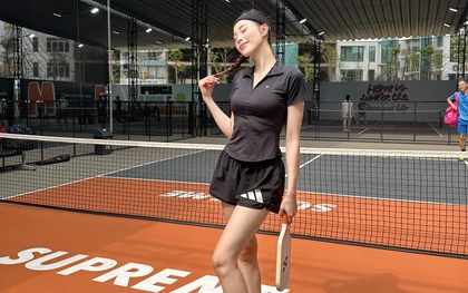 Hotgirl bóng chuyền chơi pickleball, không cần mặc sexy, vóc dáng và nhan sắc vẫn cực đỉnh