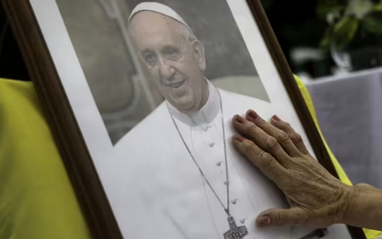 Diễn biến tình hình sức khỏe Giáo hoàng Francis