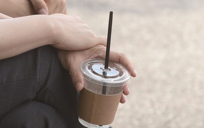 Xu hướng “điểm danh cà phê” khi đi làm bị chỉ trích: Ở Việt Nam rất nhiều người cũng đang thực hiện điều này