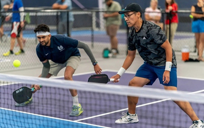 Chinh phục pickleball: Bí quyết đánh đôi khiến đối thủ 'khóc thét'