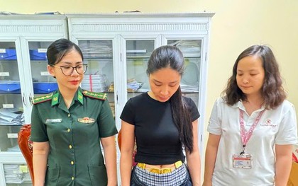 Người phụ nữ quấn quanh người 4kg vàng nhập cảnh qua cửa khẩu Móng Cái