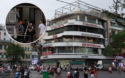 Bắt đầu tháo dỡ tòa nhà Hàm Cá Mập: Chính thức ngừng đón khách, các hộ kinh doanh di dời khỏi mặt bằng