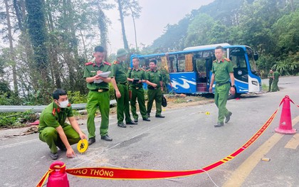 Tạm giữ Nguyễn Văn Tư - tài xế liên quan vụ lật xe khách nghiêm trọng khiến 4 người chết trên đèo Tam Đảo