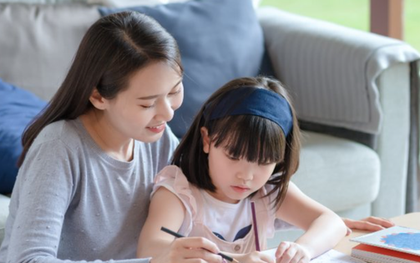 Nếu cha mẹ có những đặc điểm này, con cái họ có khả năng trở thành học sinh giỏi nhất