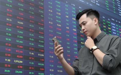Thị trường phân hóa mạnh trước kỳ nghỉ lễ: Vận tải biển bứt phá, Bluechip 'lép vế'