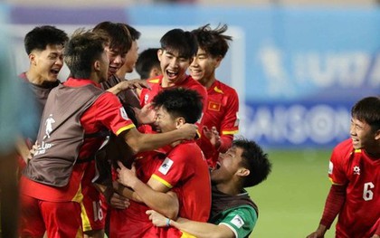 FIFA, AFC chúc mừng trận hoà kiên cường của U17 Việt Nam